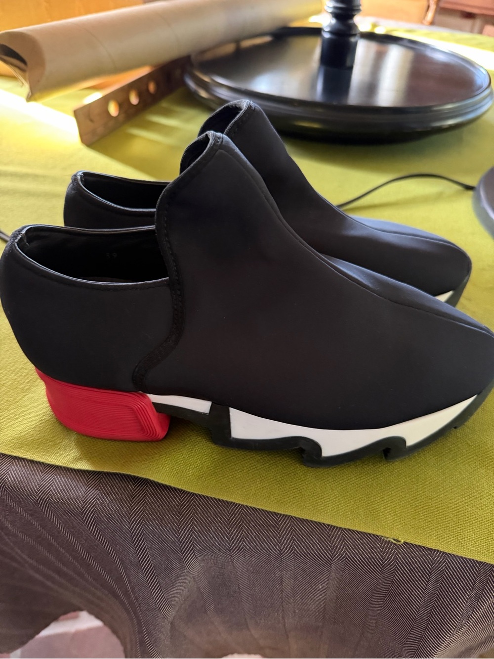 iRi NYC “Wes I” low-top slip-on sneakers